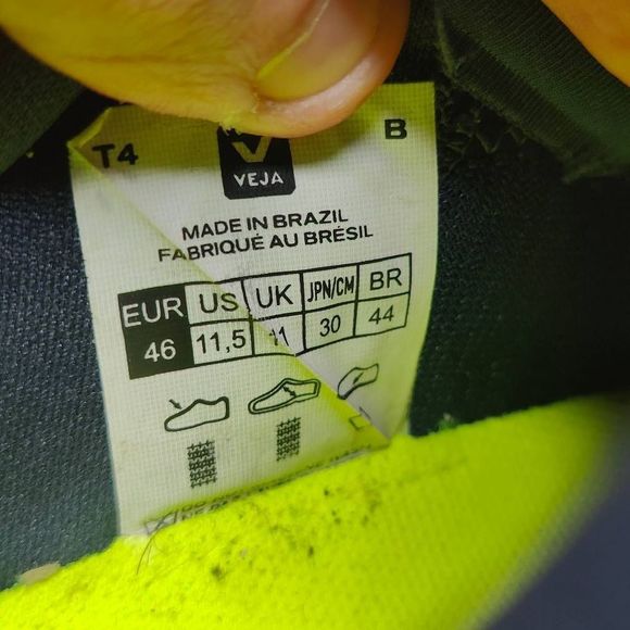 Veja Condor 2 Alveomesh Running Shoes- Mens- Size 11.5- Black White- Sneakers - Picture 8 of 12